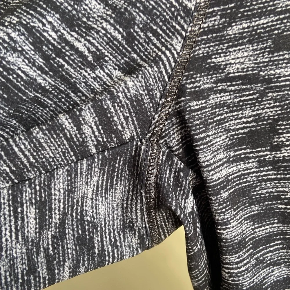Lululemon Runderful Pants - Picture 4 of 13